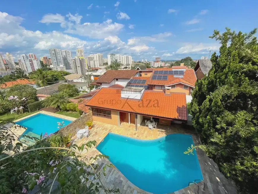 Foto 1 de Casa de Condomínio com 3 Quartos à venda, 375m² em Jardim das Colinas, São José dos Campos