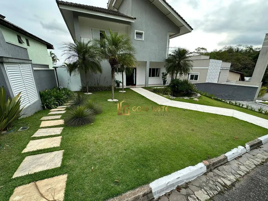 Foto 1 de Sobrado com 3 Quartos à venda, 324m² em Aruja Hills III, Arujá