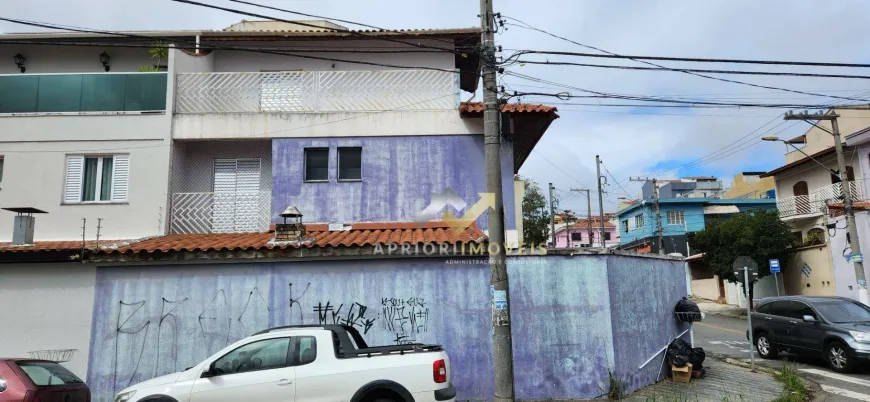 Foto 1 de Sobrado com 3 Quartos à venda, 250m² em Vila Camilopolis, Santo André