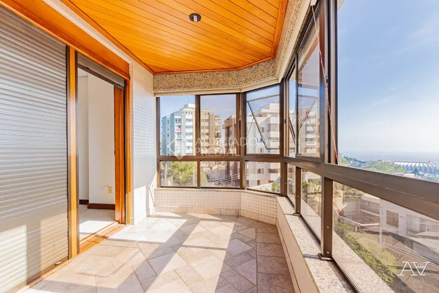 Foto 1 de Apartamento com 3 Quartos à venda, 227m² em Menino Deus, Porto Alegre