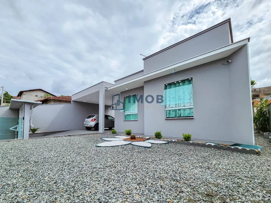 Foto 1 de Casa com 2 Quartos à venda, 126m² em Tifa Martins, Jaraguá do Sul