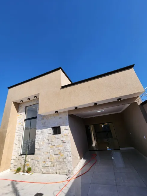 Foto 1 de Casa com 3 Quartos à venda, 120m² em Residencial Santa Edwiges, Senador Canedo