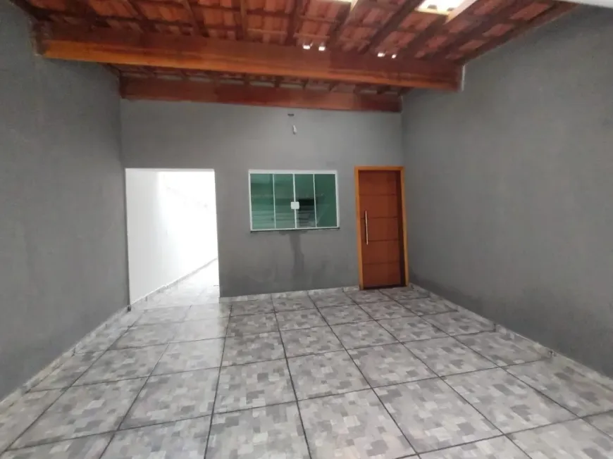 Foto 1 de Casa com 2 Quartos à venda, 90m² em Parque Gerassi, Santo André