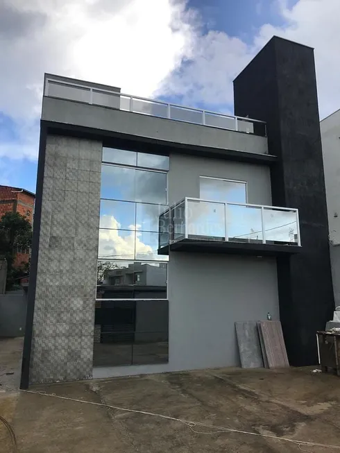 Foto 1 de Cobertura com 3 Quartos à venda, 150m² em Jardim Panorama, Montes Claros