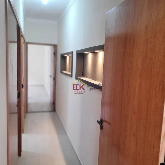 Foto 1 de Casa com 2 Quartos à venda, 74m² em Jardim Continental I, Taubaté