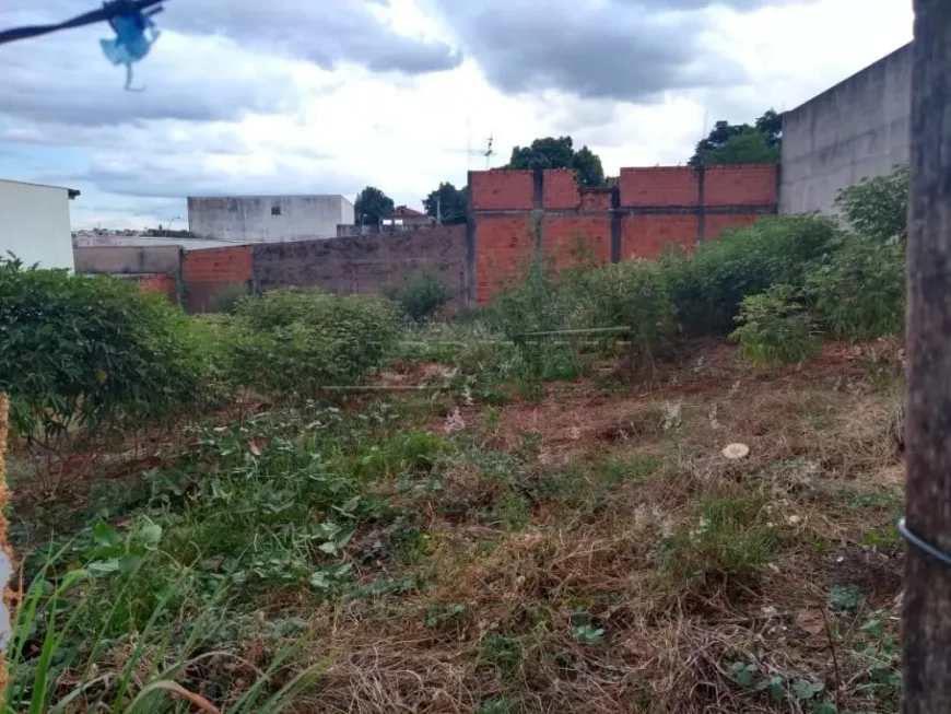 Foto 1 de Lote/Terreno à venda, 250m² em Cidade Aracy, São Carlos