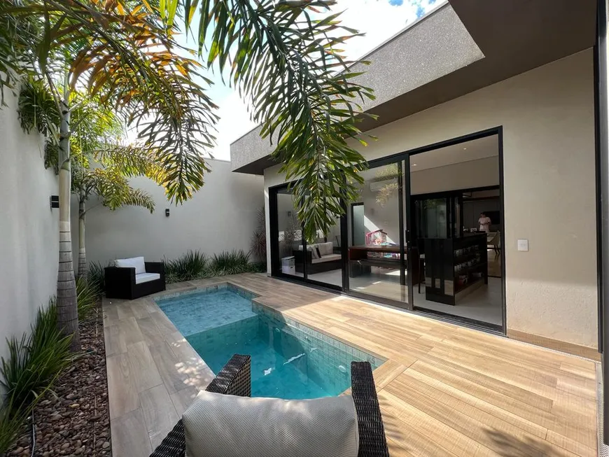Foto 1 de Casa de Condomínio com 3 Quartos à venda, 380m² em Residencial Tambore, Bauru