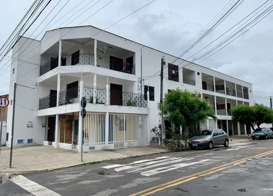 Foto 1 de Apartamento com 1 Quarto para alugar, 40m² em Cidade dos Funcionários, Fortaleza