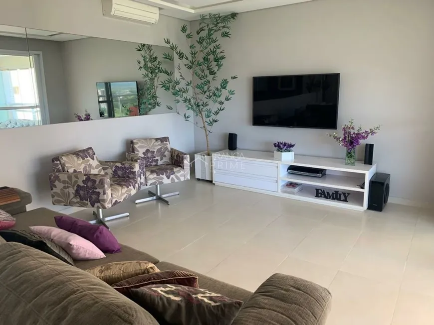 Foto 1 de Apartamento com 3 Quartos à venda, 159m² em Enseada, Guarujá