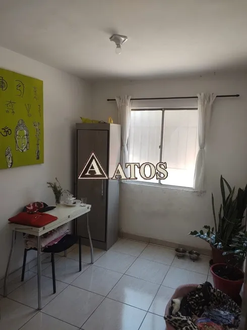 Foto 1 de Apartamento com 2 Quartos para alugar, 40m² em Conjunto Residencial José Bonifácio, São Paulo