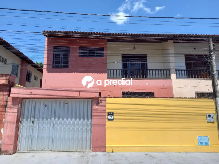 Foto 1 de Casa com 3 Quartos para alugar, 112m² em Jardim das Oliveiras, Fortaleza