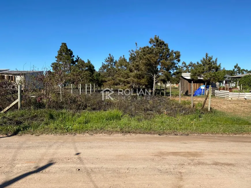 Foto 1 de Lote/Terreno à venda, 250m² em Figueirinha, Arroio do Sal