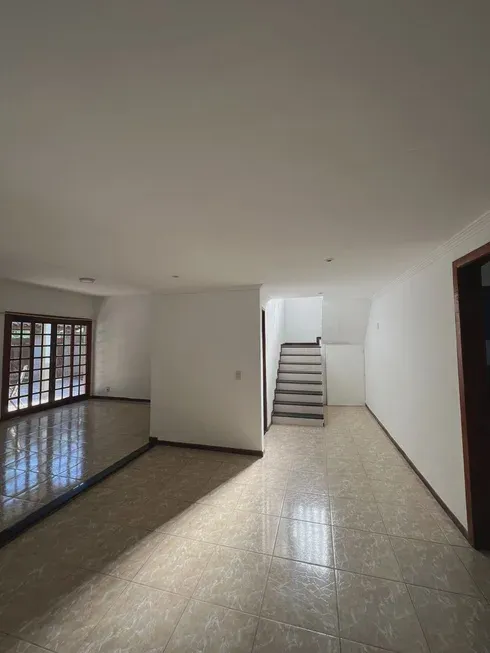 Foto 1 de Casa com 2 Quartos à venda, 83m² em Stella Maris, Salvador
