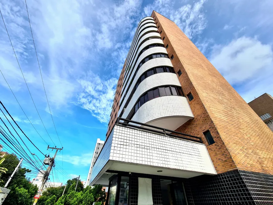 Foto 1 de Apartamento com 3 Quartos à venda, 143m² em Dionísio Torres, Fortaleza