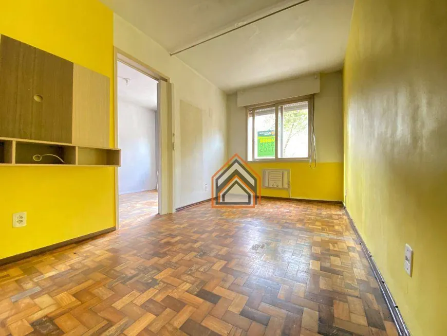 Foto 1 de Apartamento com 1 Quarto à venda, 37m² em Rubem Berta, Porto Alegre