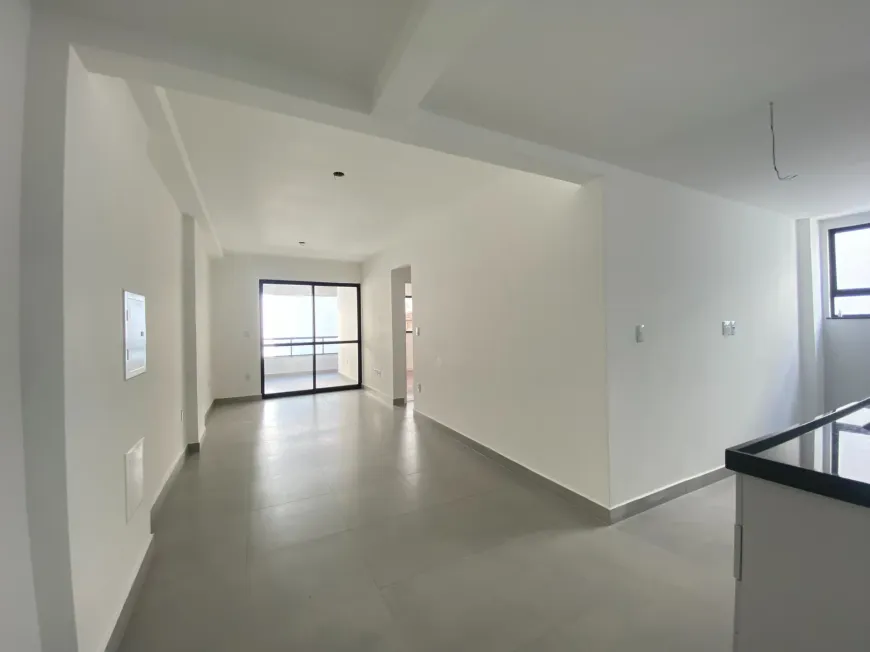 Foto 1 de Apartamento com 2 Quartos à venda, 79m² em Centro, Juiz de Fora