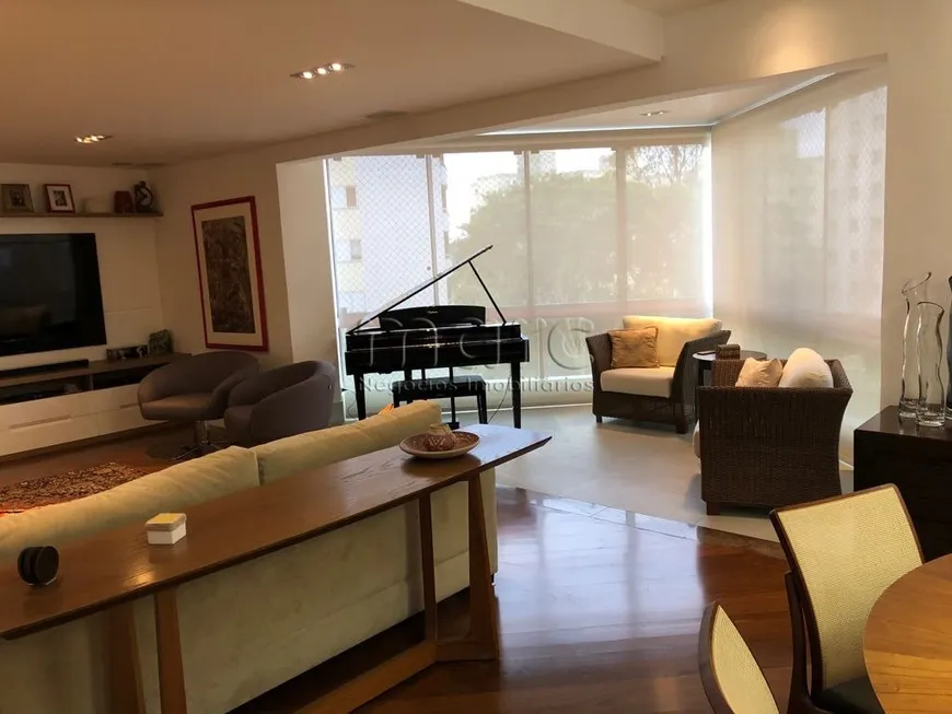 Foto 1 de Apartamento com 3 Quartos à venda, 170m² em Vila Monumento, São Paulo