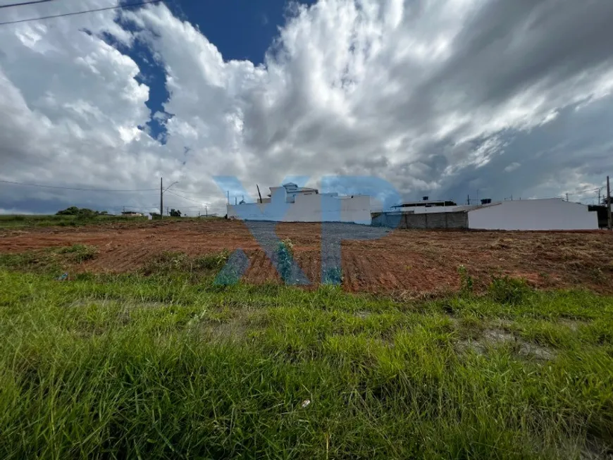 Foto 1 de Lote/Terreno à venda, 300m² em Orion, Divinópolis