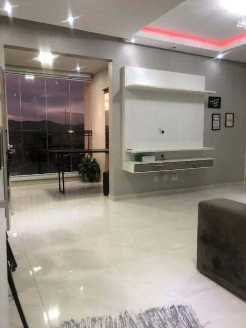 Foto 1 de Apartamento com 2 Quartos à venda, 55m² em Vila Itapegica, Guarulhos