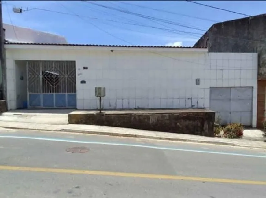 Foto 1 de Casa com 3 Quartos à venda, 200m² em Dom Luciano, Aracaju