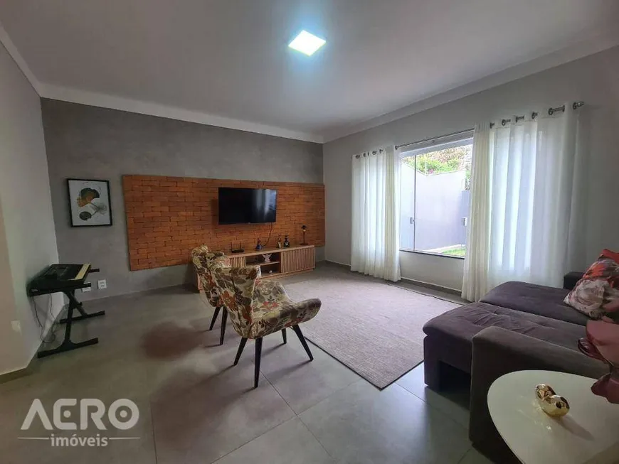 Foto 1 de Casa com 3 Quartos à venda, 242m² em Vila Pacífico, Bauru