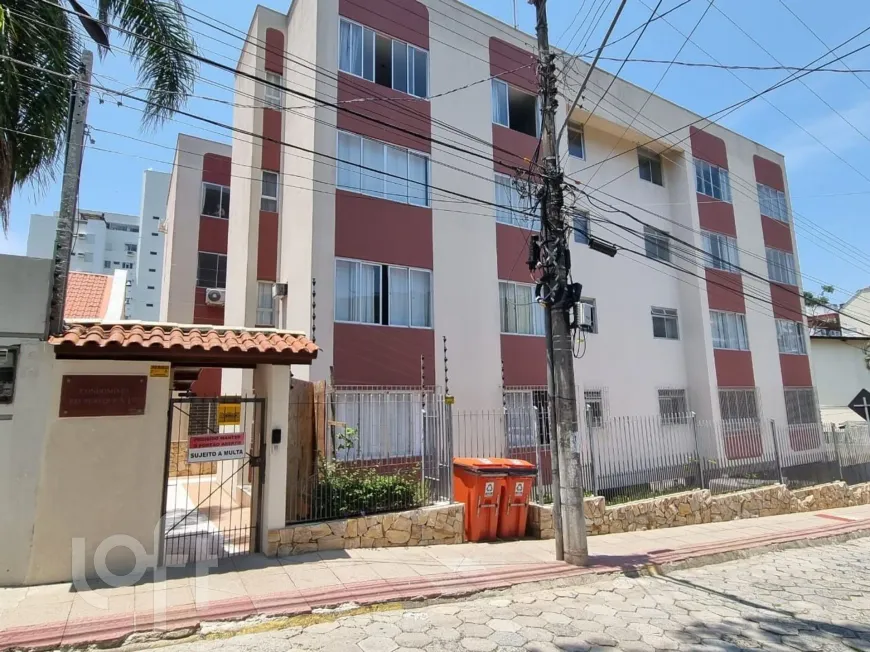 Foto 1 de Apartamento com 2 Quartos à venda, 62m² em Trindade, Florianópolis