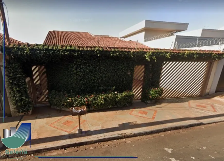 Foto 1 de Casa com 4 Quartos à venda, 257m² em Vila Monte Alegre, Ribeirão Preto