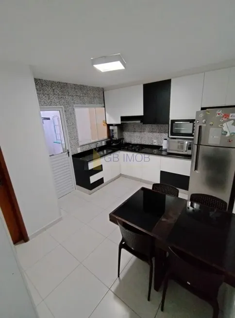 Foto 1 de Casa de Condomínio com 2 Quartos à venda, 80m² em Capela, Vinhedo