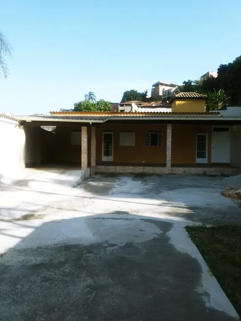 Foto 1 de Casa com 2 Quartos à venda, 600m² em Céu Azul, Belo Horizonte