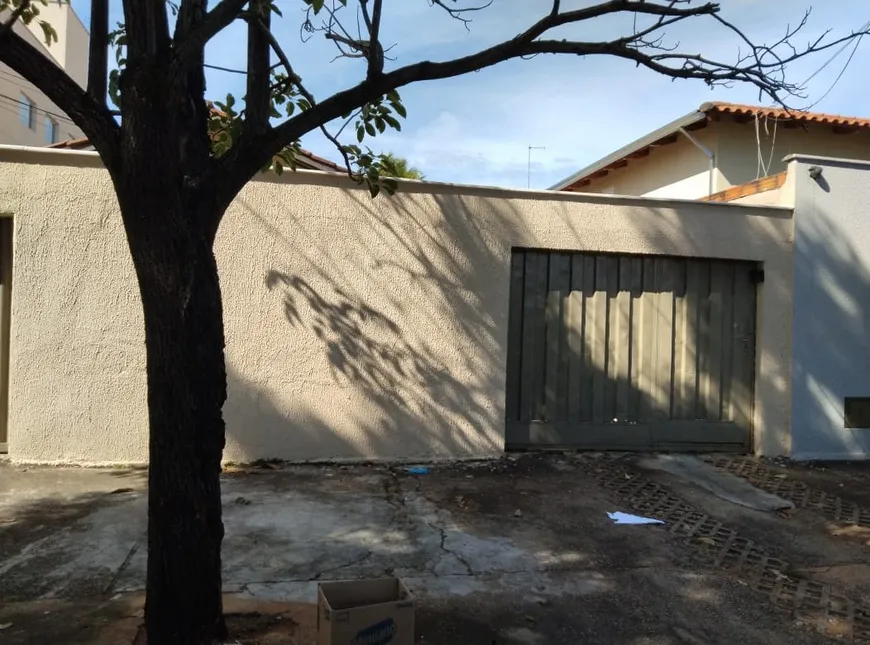 Foto 1 de Casa com 3 Quartos para alugar, 160m² em Jardim Planalto, Goiânia