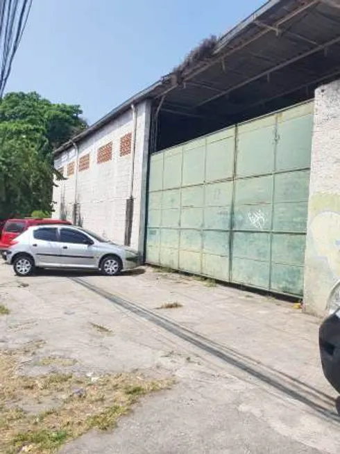 Foto 1 de Galpão/Depósito/Armazém para alugar, 250m² em Penha Circular, Rio de Janeiro