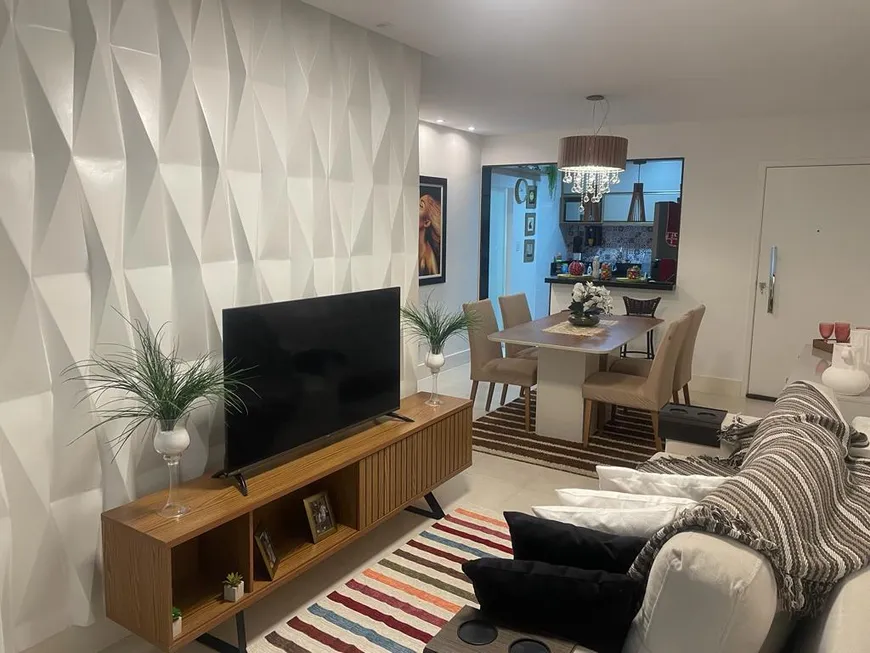 Foto 1 de Apartamento com 3 Quartos à venda, 90m² em Atalaia, Aracaju