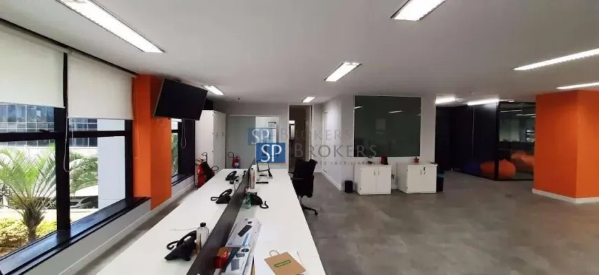 Foto 1 de Sala Comercial para alugar, 324m² em Vila Olímpia, São Paulo