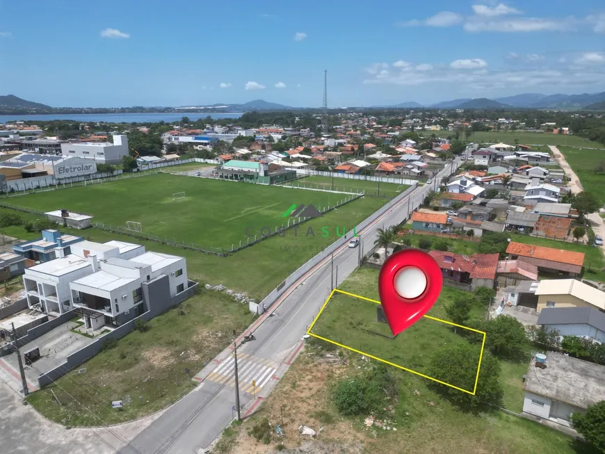 Foto 1 de Lote/Terreno à venda, 405m² em Campo D una, Garopaba