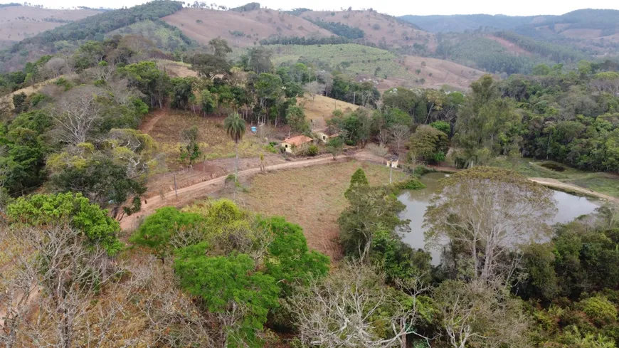 Foto 1 de Lote/Terreno à venda, 20000m² em Zona Rural, Caeté