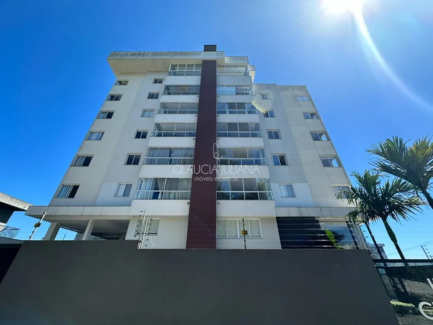 Foto 1 de Cobertura com 3 Quartos à venda, 186m² em Costa E Silva, Joinville