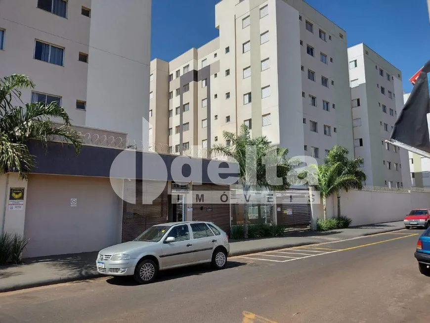 Foto 1 de Apartamento com 2 Quartos à venda, 51m² em Laranjeiras, Uberlândia