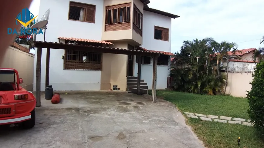 Foto 1 de Casa com 4 Quartos à venda, 191m² em Ponta Negra, Natal