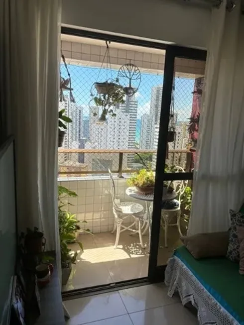 Foto 1 de Apartamento com 2 Quartos à venda, 58m² em Boa Viagem, Recife