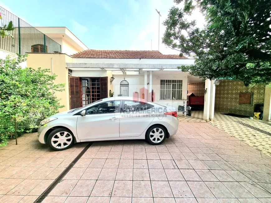 Foto 1 de Casa com 3 Quartos à venda, 180m² em Alto da Lapa, São Paulo