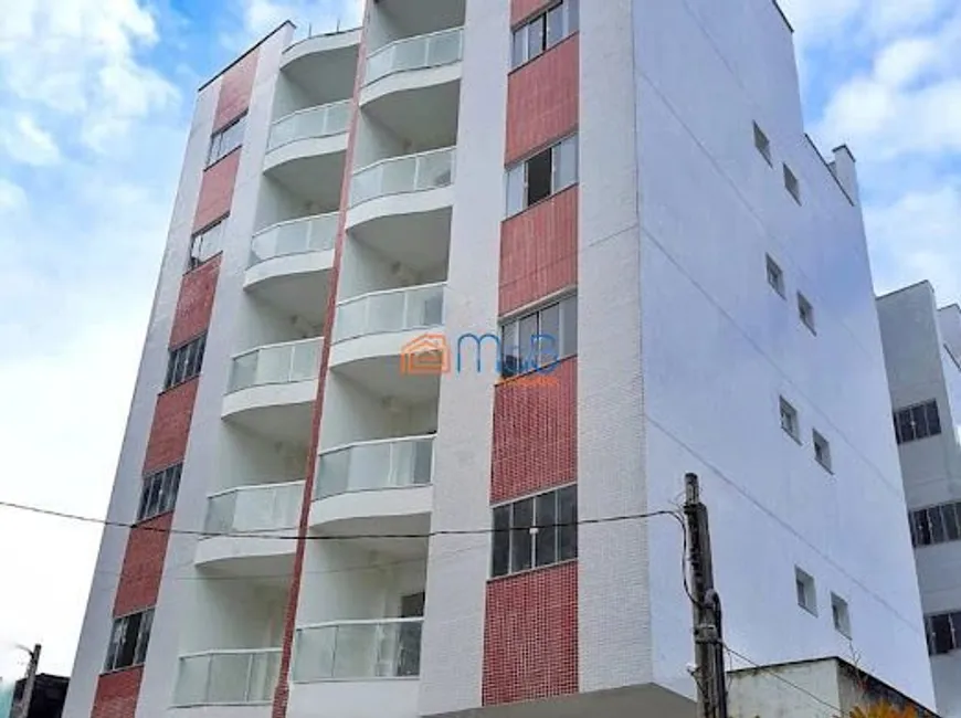 Foto 1 de Apartamento com 3 Quartos à venda, 67m² em Glória, Macaé