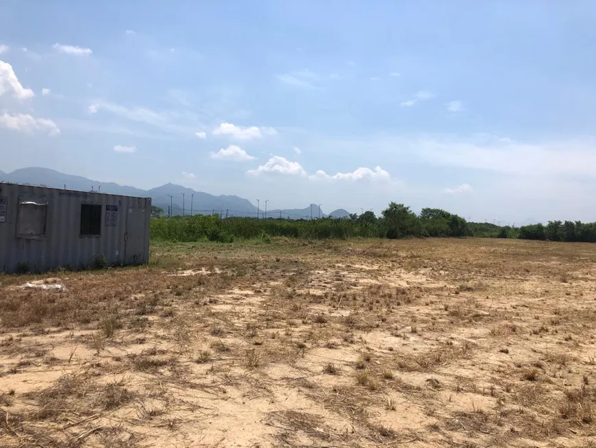 Foto 1 de Lote/Terreno à venda, 20000m² em Recreio Dos Bandeirantes, Rio de Janeiro