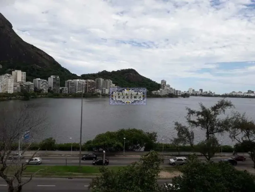 Foto 1 de Apartamento com 2 Quartos à venda, 70m² em Lagoa, Rio de Janeiro