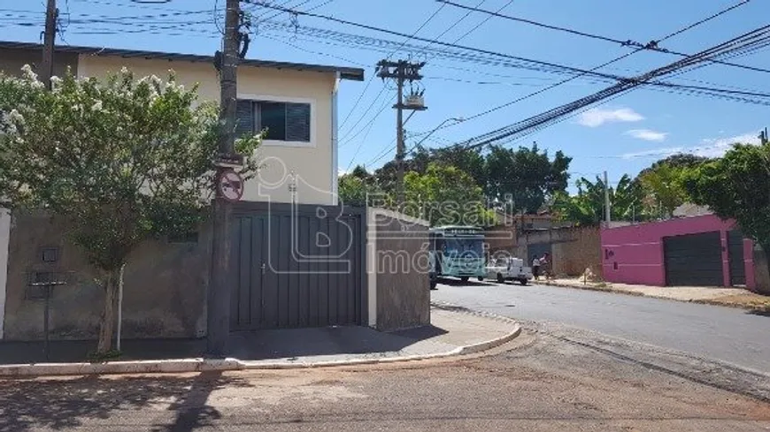 Foto 1 de Casa com 2 Quartos à venda, 100m² em Vila Standard, Araraquara