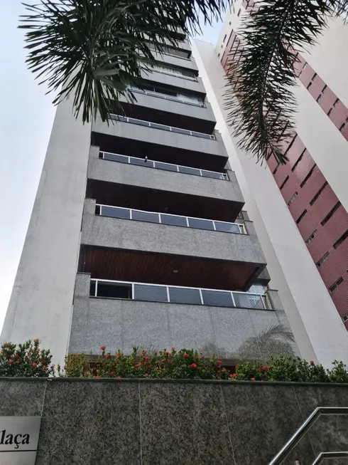 Foto 1 de Apartamento com 5 Quartos à venda, 350m² em Jaqueira, Recife