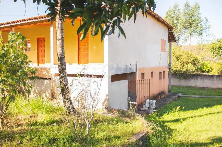 Foto 1 de Fazenda/Sítio com 6 Quartos à venda, 5700m² em Vila Sao Luiz, Porangaba