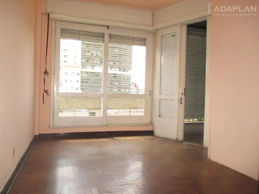 Foto 1 de Apartamento com 1 Quarto para alugar, 45m² em Santa Ifigênia, São Paulo