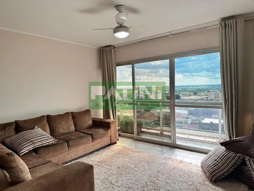 Foto 1 de Apartamento com 3 Quartos à venda, 151m² em Centro, Mirassol