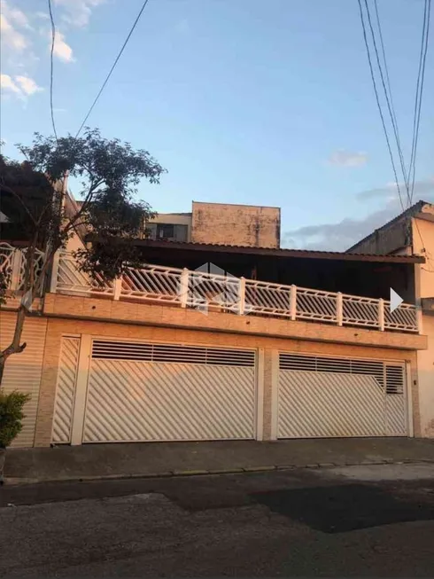 Foto 1 de Casa com 3 Quartos à venda, 180m² em Itaquera, São Paulo