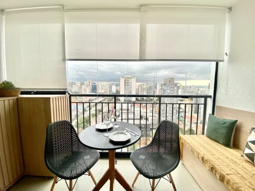 Foto 1 de Apartamento com 1 Quarto para alugar, 28m² em Vila Mariana, São Paulo